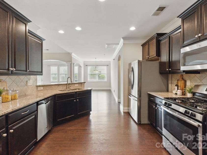 8830 Artesa Mill Lane, Charlotte, NC 28214.  MLS# CAR4259997, YatesRealty ID 27308. 