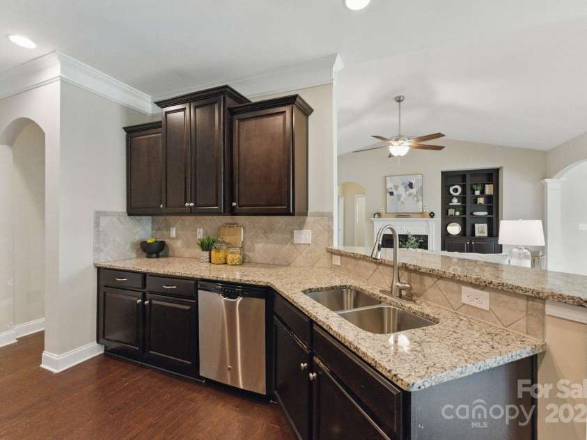 8830 Artesa Mill Lane, Charlotte, NC 28214.  MLS# CAR4259997, YatesRealty ID 27308. 