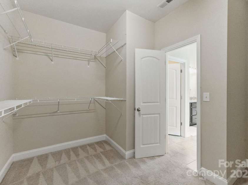 8830 Artesa Mill Lane, Charlotte, NC 28214.  MLS# CAR4259997, YatesRealty ID 27308. 