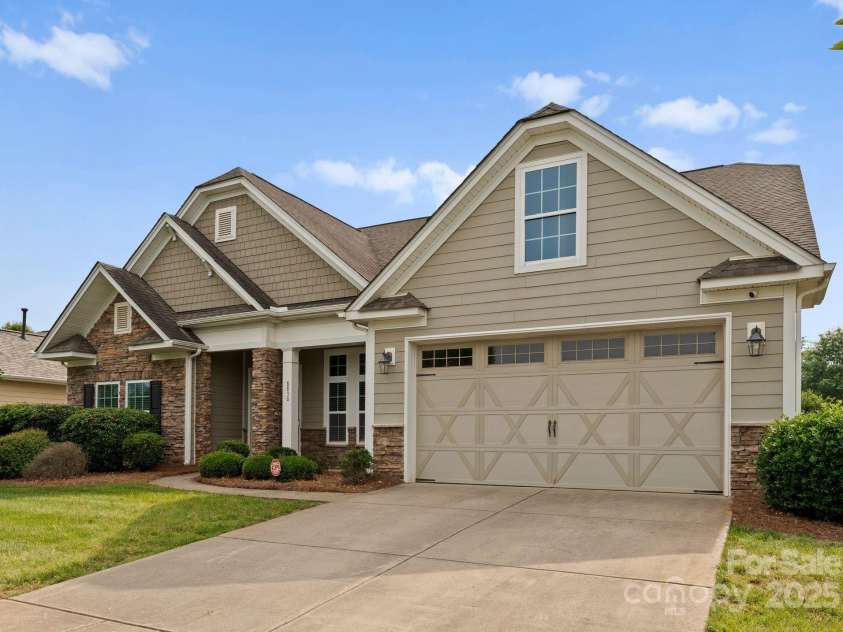 8830 Artesa Mill Lane, Charlotte, NC 28214.  MLS# CAR4259997, YatesRealty ID 27308. 
