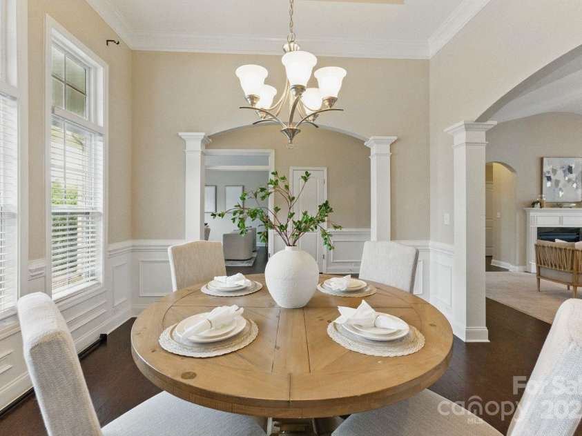 8830 Artesa Mill Lane, Charlotte, NC 28214.  MLS# CAR4259997, YatesRealty ID 27308. 