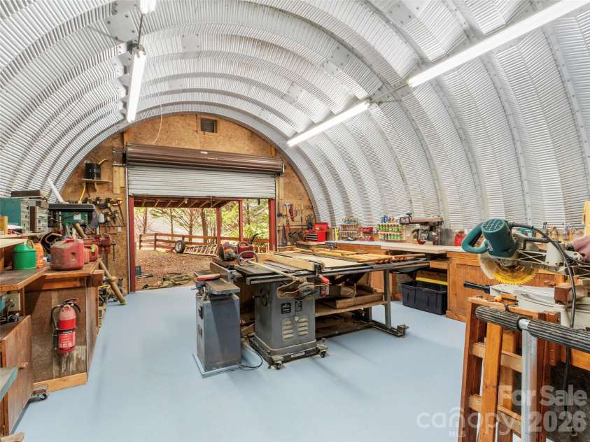 60 Persimmons Lane, Burnsville, NC 28714.  MLS# CAR4287667, YatesRealty ID 2731. 