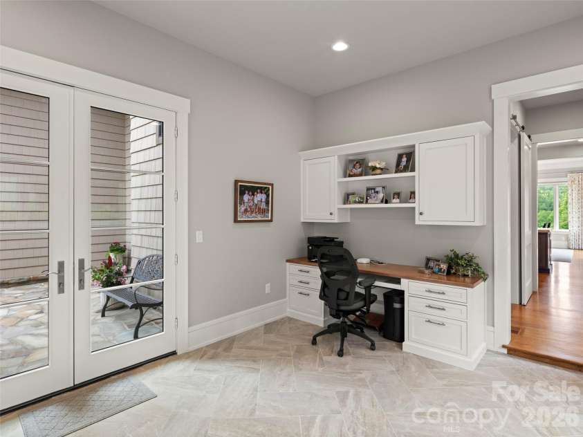 103 Somerset Village Lane, Arden, NC 28704.  MLS# CAR4385346, YatesRealty ID 27310. 