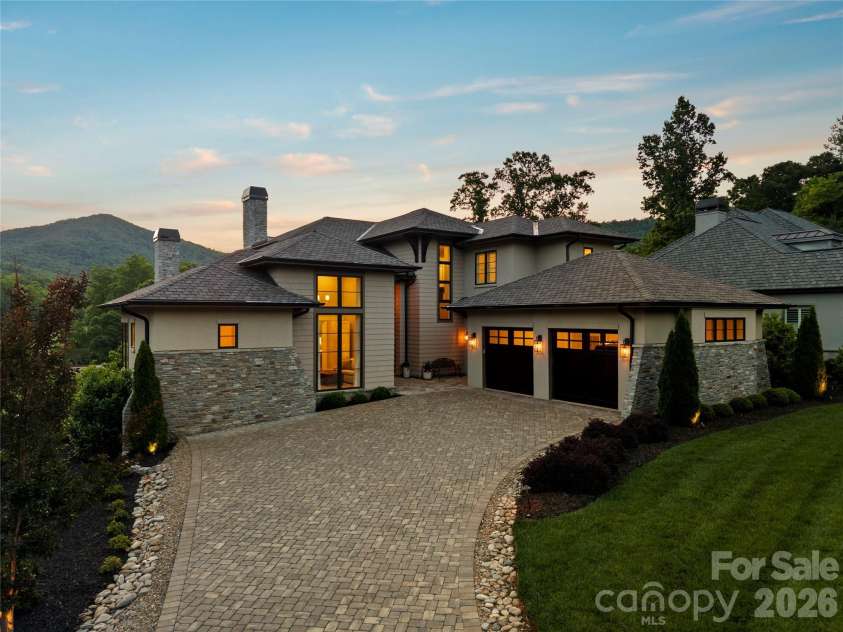103 Somerset Village Lane, Arden, NC 28704.  MLS# CAR4385346, YatesRealty ID 27310. 