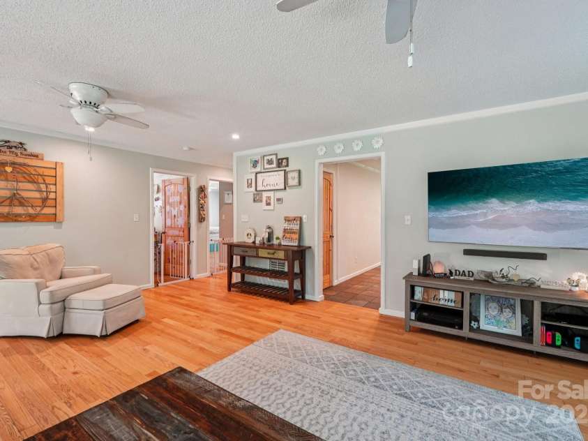 3770 Buck Point Road, Catawba, NC 28609.  MLS# CAR4277174, YatesRealty ID 27311. 