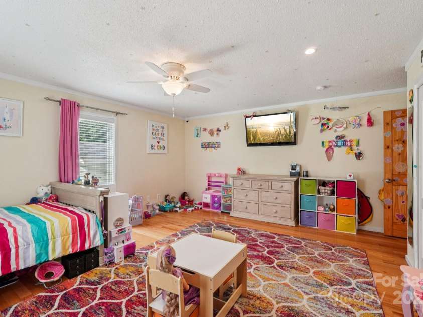 3770 Buck Point Road, Catawba, NC 28609.  MLS# CAR4277174, YatesRealty ID 27311. 