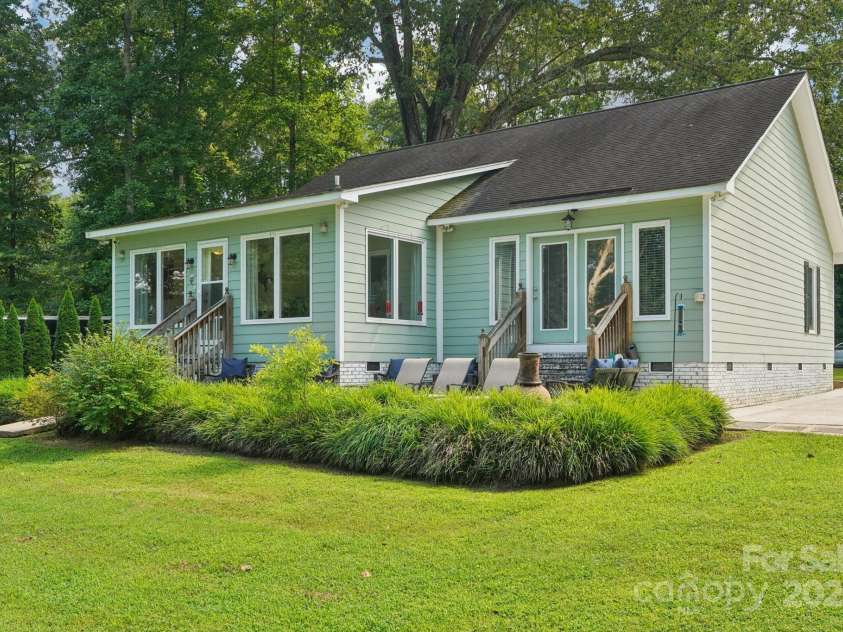 3770 Buck Point Road, Catawba, NC 28609.  MLS# CAR4277174, YatesRealty ID 27311. 