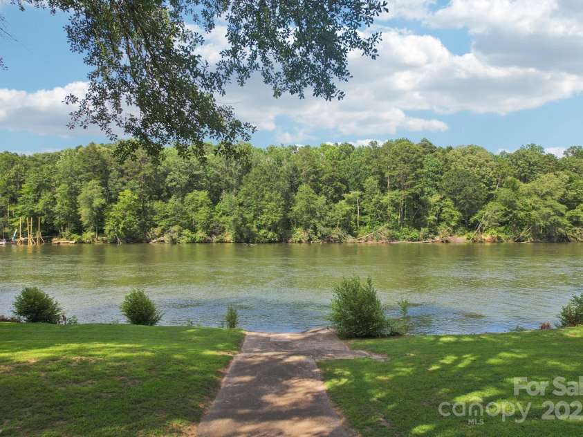 3770 Buck Point Road, Catawba, NC 28609.  MLS# CAR4277174, YatesRealty ID 27311. 