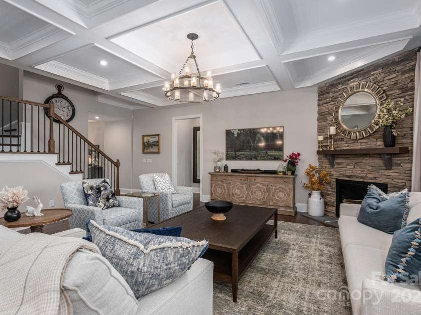 124 Cross Current Lane, Belmont, NC 28012.  MLS# CAR4260691, YatesRealty ID 27312. 