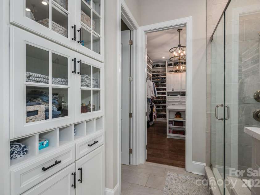 124 Cross Current Lane, Belmont, NC 28012.  MLS# CAR4260691, YatesRealty ID 27312. 