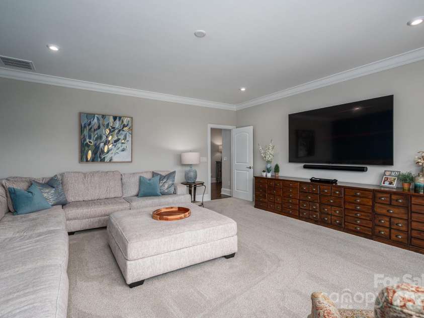 124 Cross Current Lane, Belmont, NC 28012.  MLS# CAR4260691, YatesRealty ID 27312. 