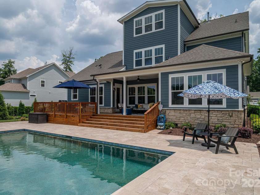 124 Cross Current Lane, Belmont, NC 28012.  MLS# CAR4260691, YatesRealty ID 27312. 