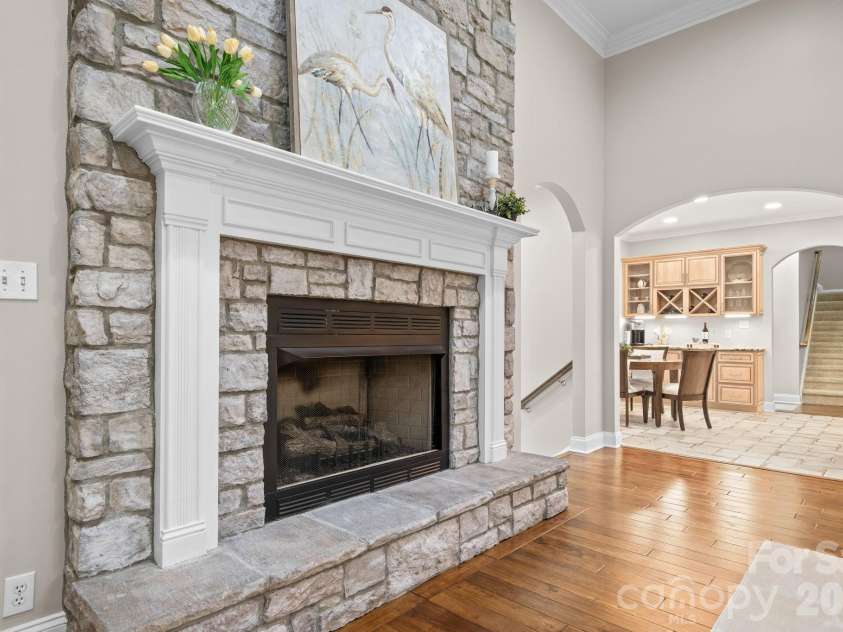 4950 River Hills Drive, Denver, NC 28037.  MLS# CAR4356776, YatesRealty ID 27312. 