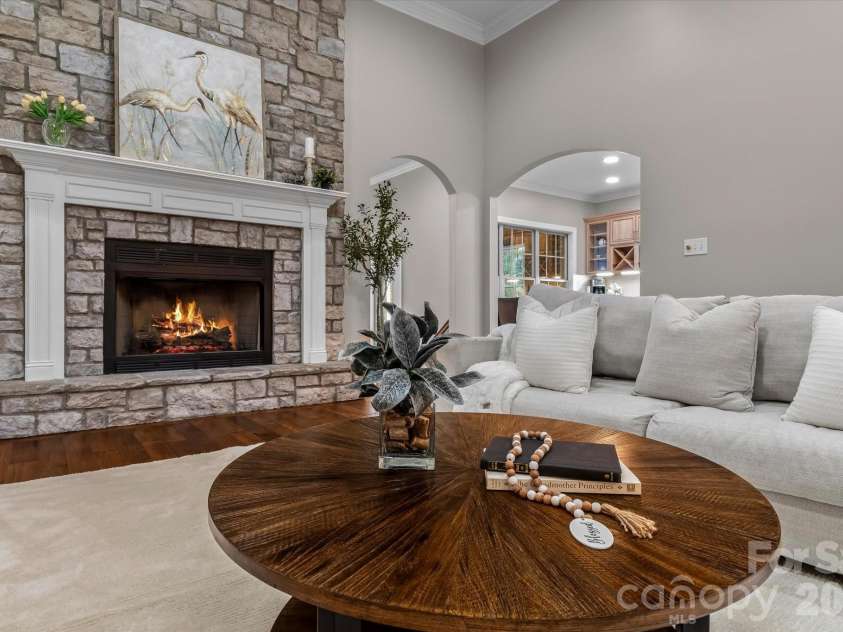 4950 River Hills Drive, Denver, NC 28037.  MLS# CAR4356776, YatesRealty ID 27312. Stunning Fireplace