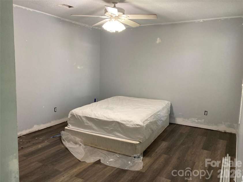 526 Hillcrest Drive, North Augusta, SC 29841.  MLS# CAR4326802, YatesRealty ID 27313. 