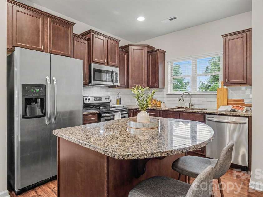 104 Boxtail Way, Mooresville, NC 28115.  MLS# CAR4374934, YatesRealty ID 27314. 