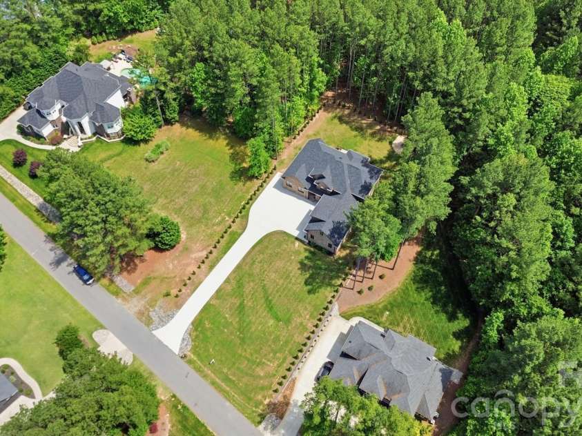 145 Crooked Branch Way, Troutman, NC 28166.  MLS# CAR4385546, YatesRealty ID 27315. 