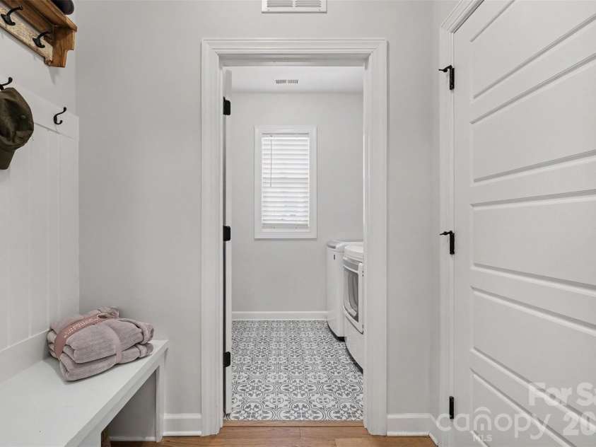 3826 Dahlia Drive, Harrisburg, NC 28075.  MLS# CAR4402406, YatesRealty ID 27316. Dropzone