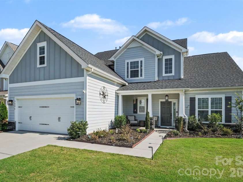 3826 Dahlia Drive, Harrisburg, NC 28075.  MLS# CAR4402406, YatesRealty ID 27316. Front