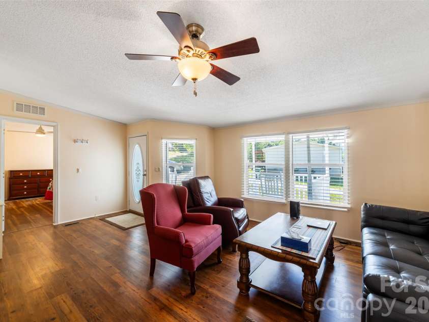 24 Asa Court, Black Mountain, NC 28711.  MLS# CAR4384160, YatesRealty ID 27319. 