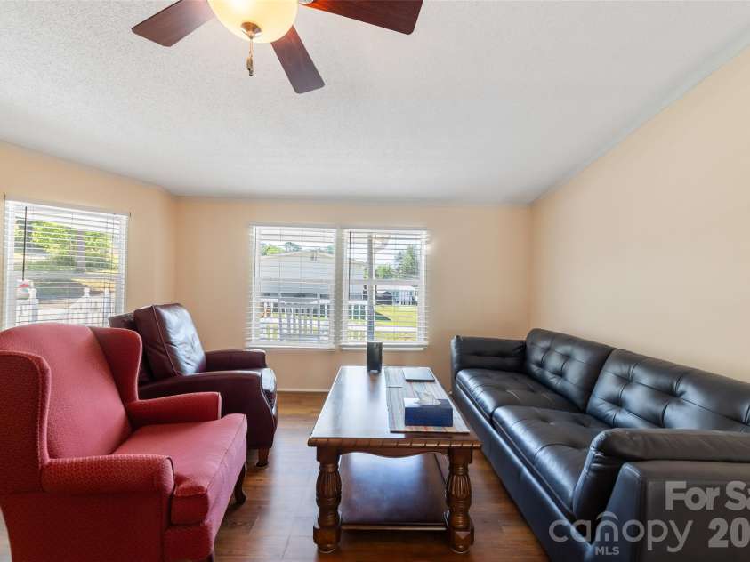 24 Asa Court, Black Mountain, NC 28711.  MLS# CAR4384160, YatesRealty ID 27319. 
