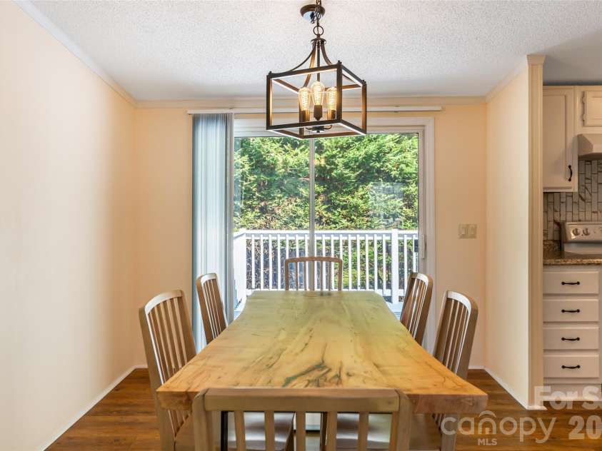 24 Asa Court, Black Mountain, NC 28711.  MLS# CAR4384160, YatesRealty ID 27319. 