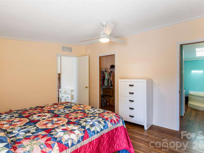 24 Asa Court, Black Mountain, NC 28711.  MLS# CAR4384160, YatesRealty ID 27319. 