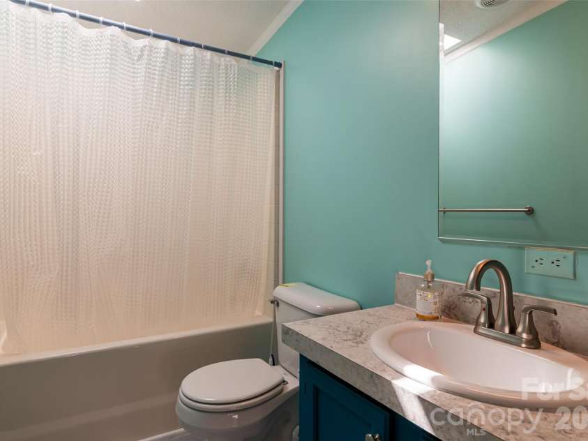 24 Asa Court, Black Mountain, NC 28711.  MLS# CAR4384160, YatesRealty ID 27319. 