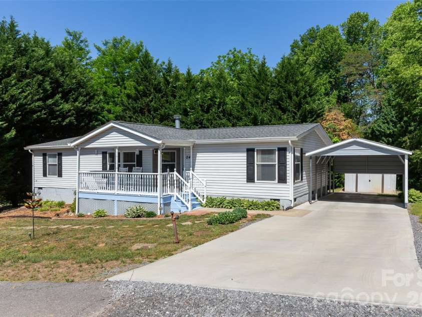 24 Asa Court, Black Mountain, NC 28711.  MLS# CAR4384160, YatesRealty ID 27319. 