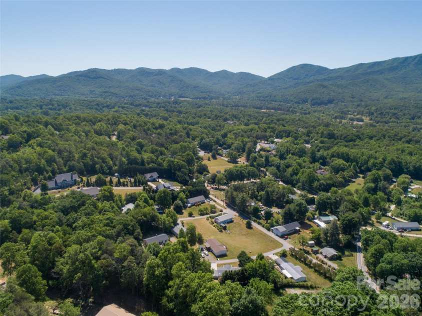 24 Asa Court, Black Mountain, NC 28711.  MLS# CAR4384160, YatesRealty ID 27319. 