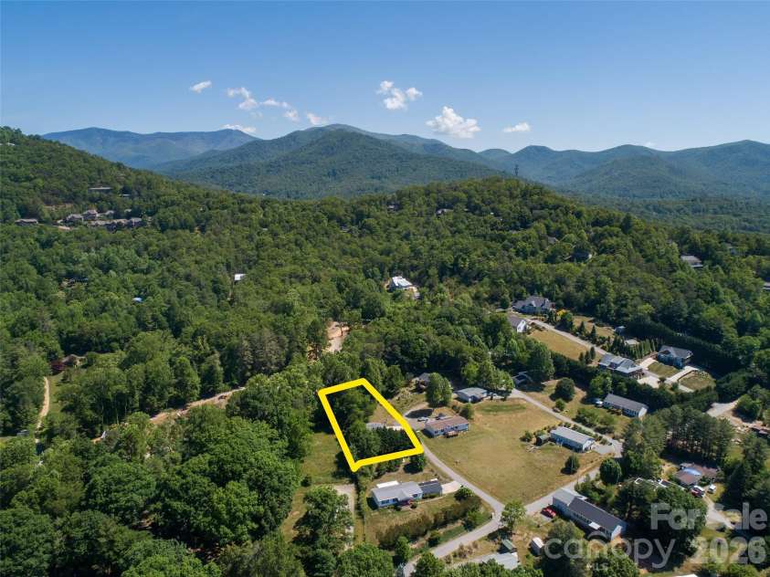 24 Asa Court, Black Mountain, NC 28711.  MLS# CAR4384160, YatesRealty ID 27319. 