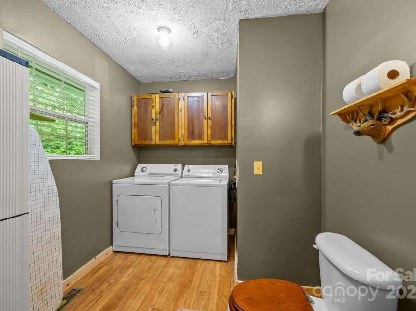 79 Jeffrey Lane, Waynesville, NC 28785.  MLS# CAR4258245, YatesRealty ID 27319. 