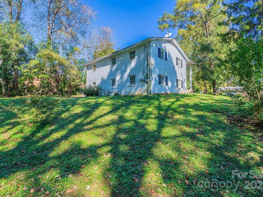 349 Dublin Court, Gastonia, NC 28054.  MLS# CAR4193019, YatesRealty ID 2732. 