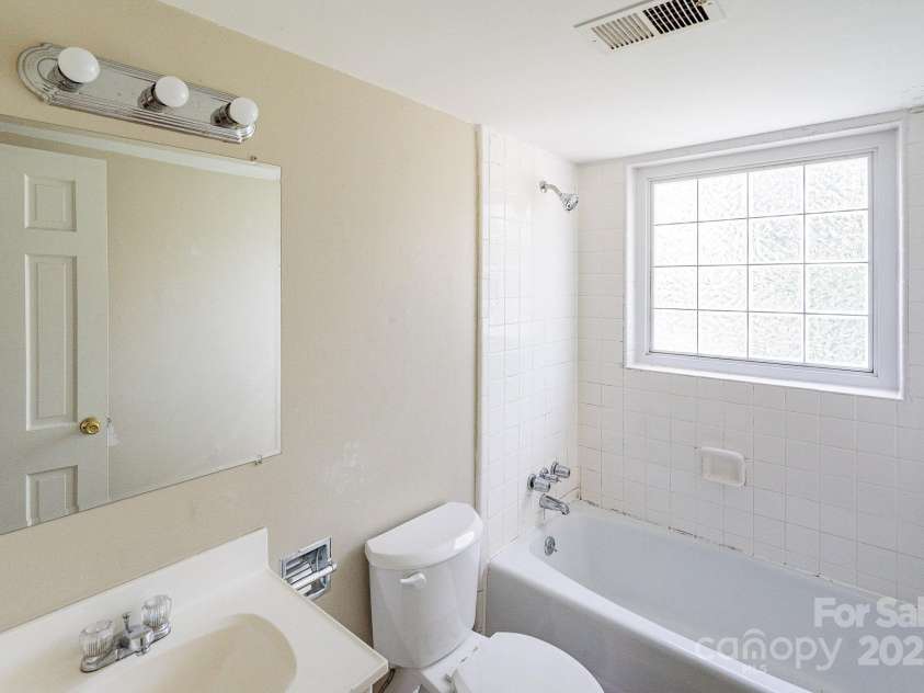 349 Dublin Court, Gastonia, NC 28054.  MLS# CAR4193019, YatesRealty ID 2732. 