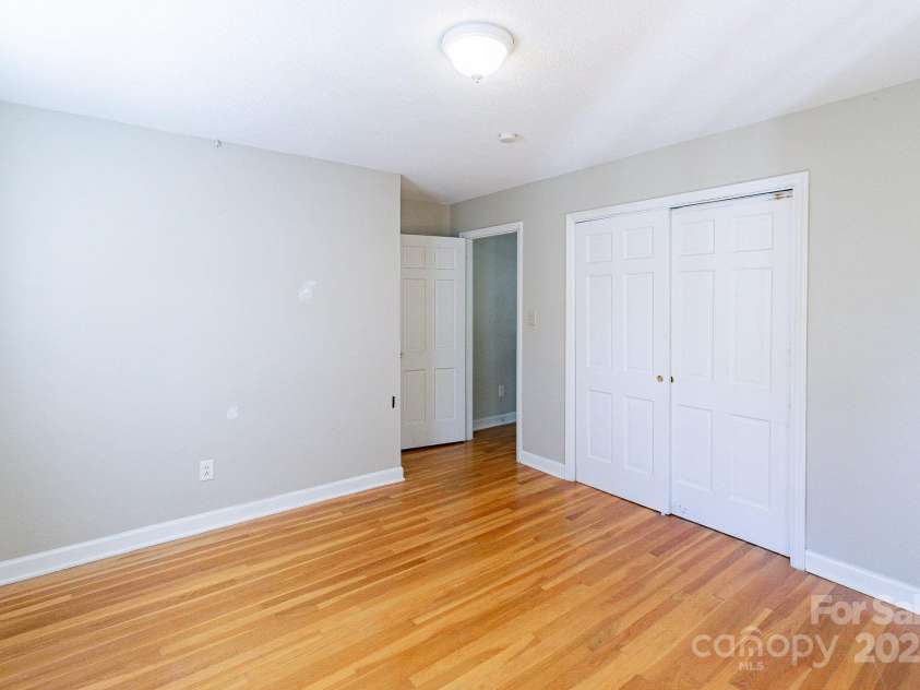 349 Dublin Court, Gastonia, NC 28054.  MLS# CAR4193019, YatesRealty ID 2732. 