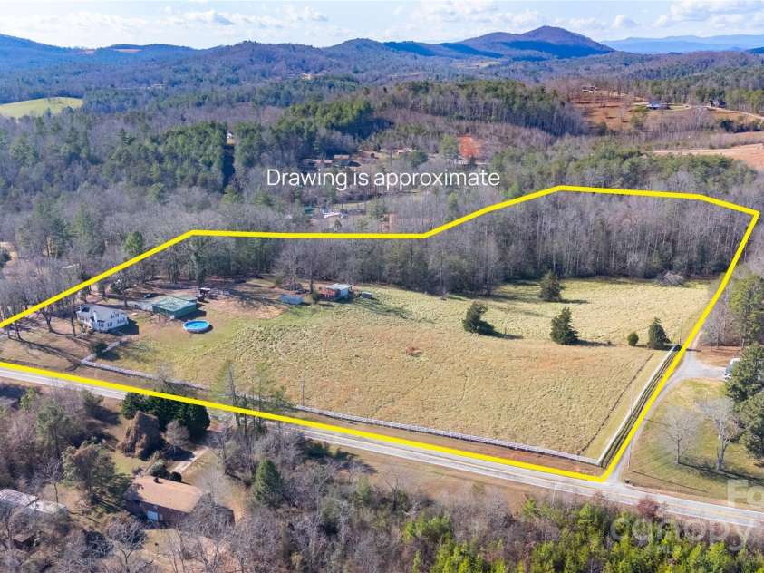 4263 Fox Road, Lenoir, NC 28645.  MLS# CAR4327250, YatesRealty ID 2732. 