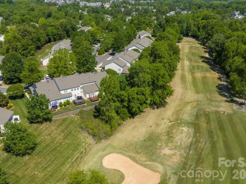 8444 Brookings Drive, Charlotte, NC 28269.  MLS# CAR4373554, YatesRealty ID 27320. 