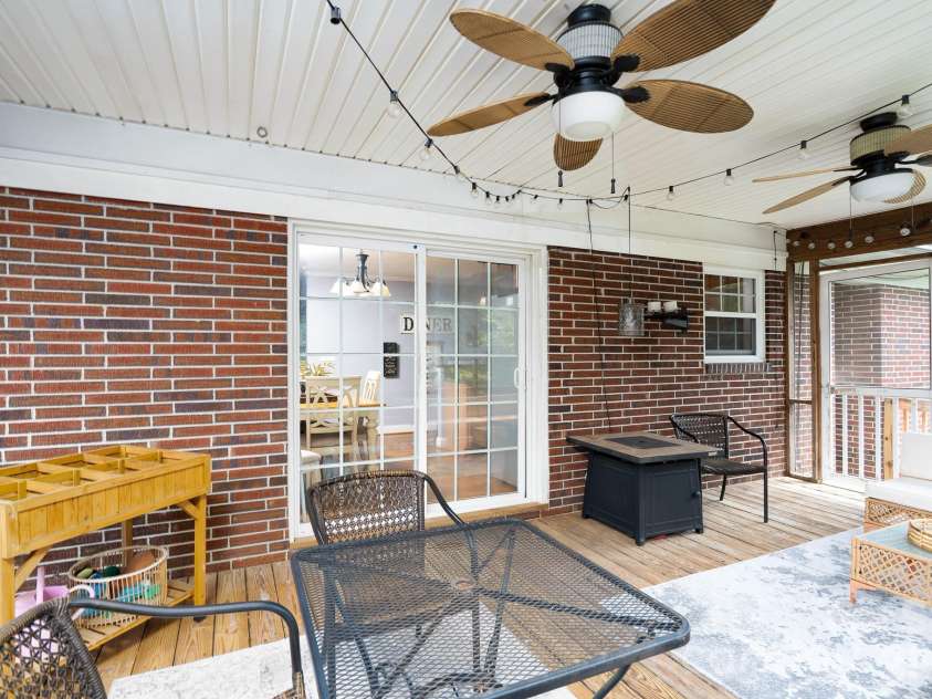 1018 Kentucky Street, Kannapolis, NC 28083.  MLS# CAR4386943, YatesRealty ID 27321. 