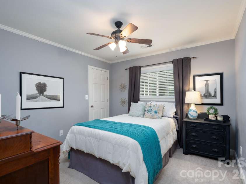 1018 Kentucky Street, Kannapolis, NC 28083.  MLS# CAR4386943, YatesRealty ID 27321. 