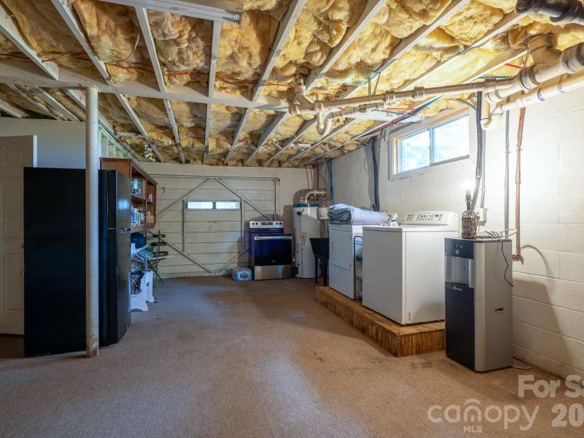 1018 Kentucky Street, Kannapolis, NC 28083.  MLS# CAR4386943, YatesRealty ID 27321. 