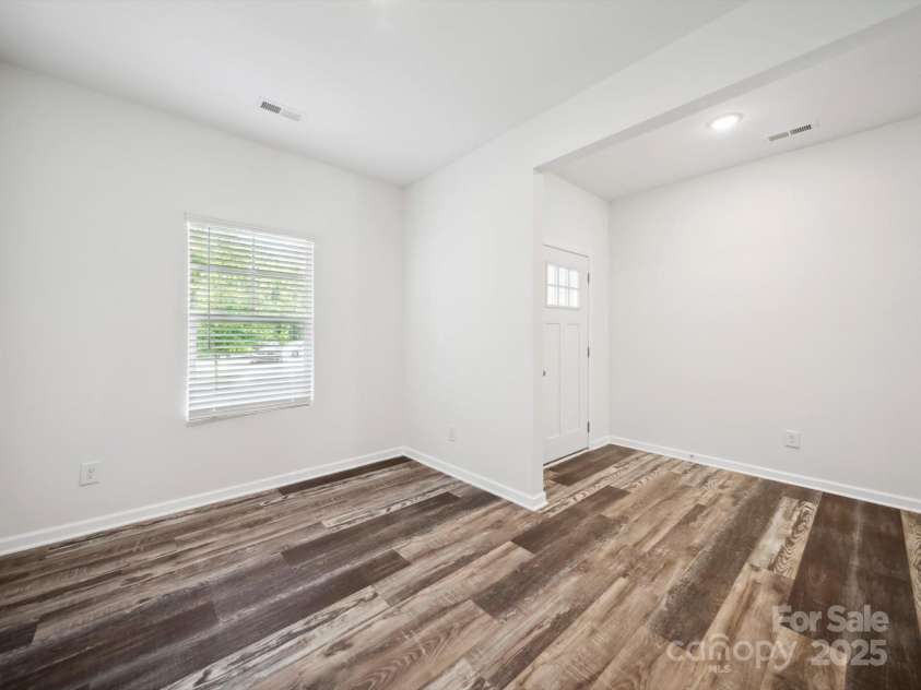 125 Fosters Glen Place, Mooresville, NC 28115.  MLS# CAR4270136, YatesRealty ID 27321. 