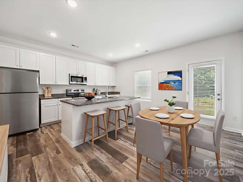 125 Fosters Glen Place, Mooresville, NC 28115.  MLS# CAR4270136, YatesRealty ID 27321. 