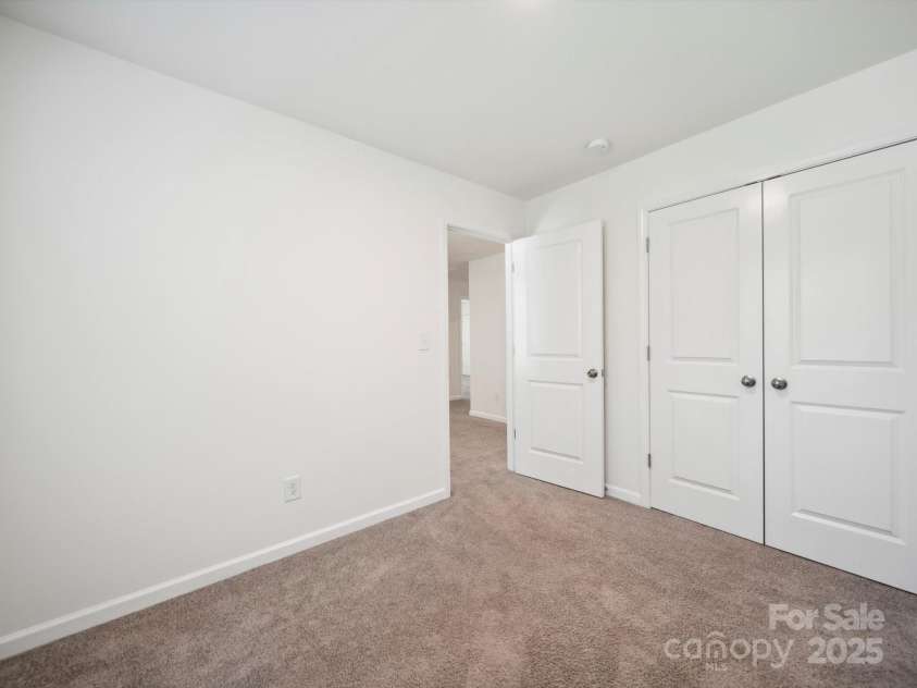 125 Fosters Glen Place, Mooresville, NC 28115.  MLS# CAR4270136, YatesRealty ID 27321. 