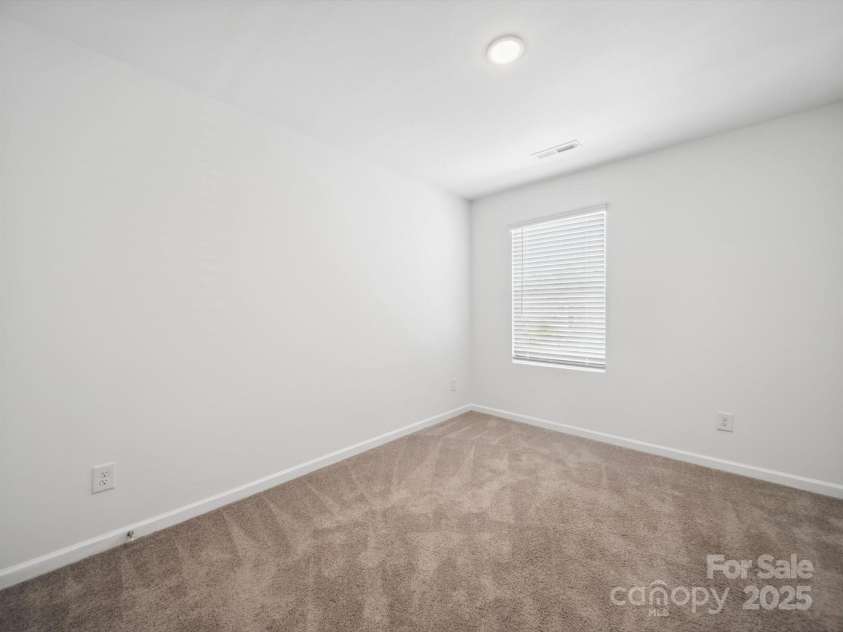 125 Fosters Glen Place, Mooresville, NC 28115.  MLS# CAR4270136, YatesRealty ID 27321. 