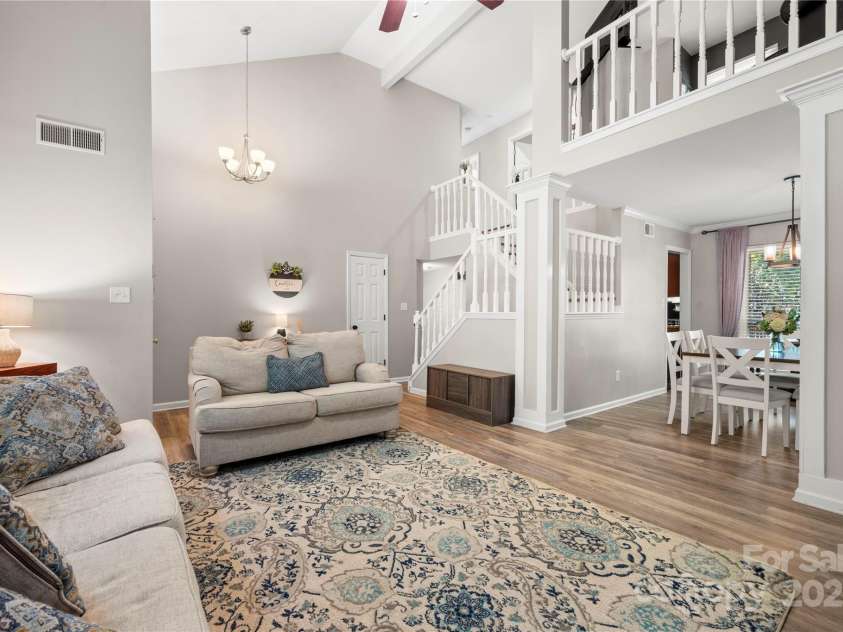 13101 Seascape Lane, Charlotte, NC 28278.  MLS# CAR4276893, YatesRealty ID 27322. 