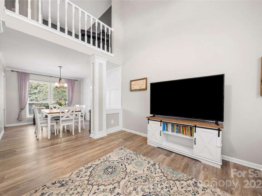 13101 Seascape Lane, Charlotte, NC 28278.  MLS# CAR4276893, YatesRealty ID 27322. 