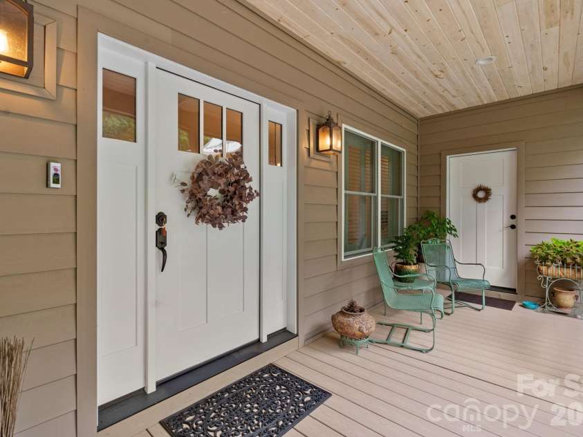 142 Highland Cove, West Jefferson, NC 28694.  MLS# CAR4387566, YatesRealty ID 27323. 