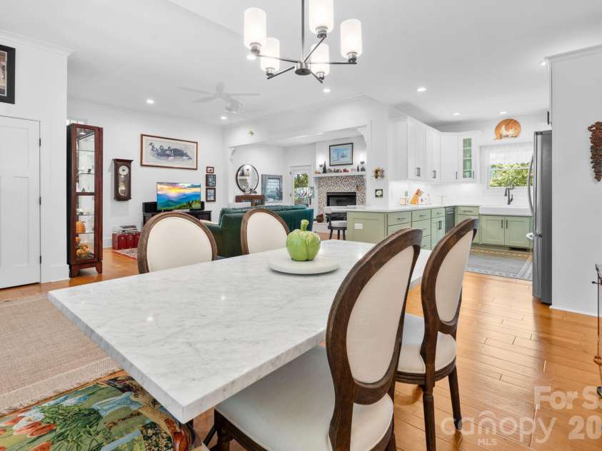 142 Highland Cove, West Jefferson, NC 28694.  MLS# CAR4387566, YatesRealty ID 27323. 