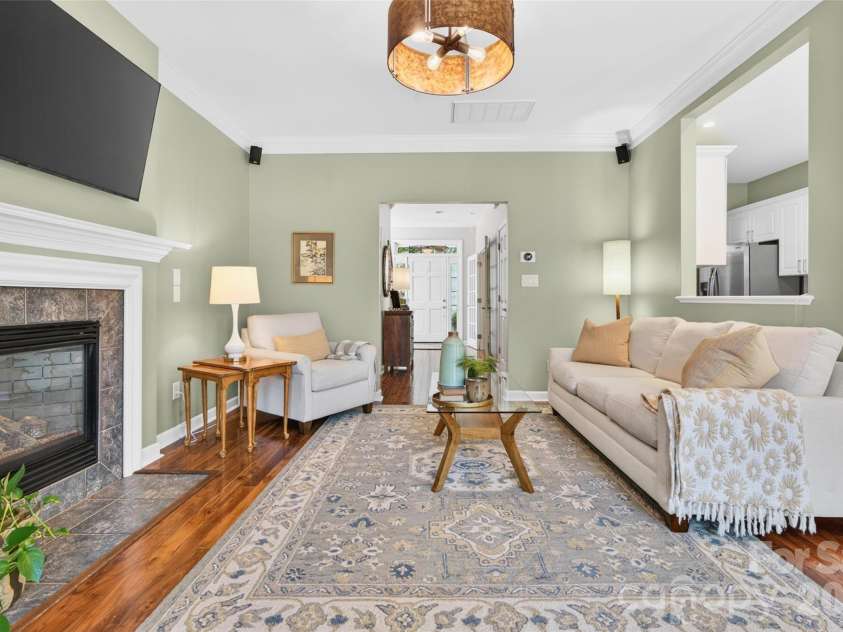 19812 Madison Village Drive, Cornelius, NC 28031.  MLS# CAR4384388, YatesRealty ID 27324. 
