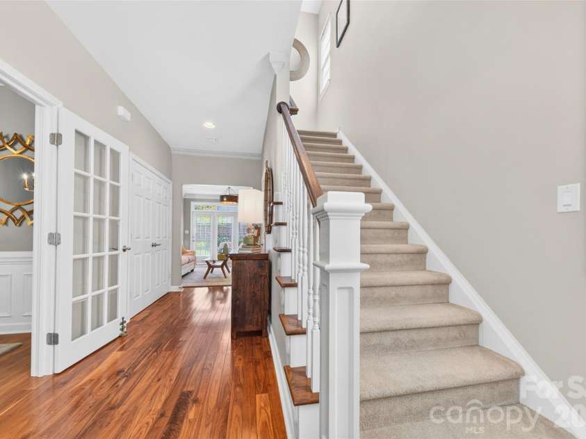 19812 Madison Village Drive, Cornelius, NC 28031.  MLS# CAR4384388, YatesRealty ID 27324. 